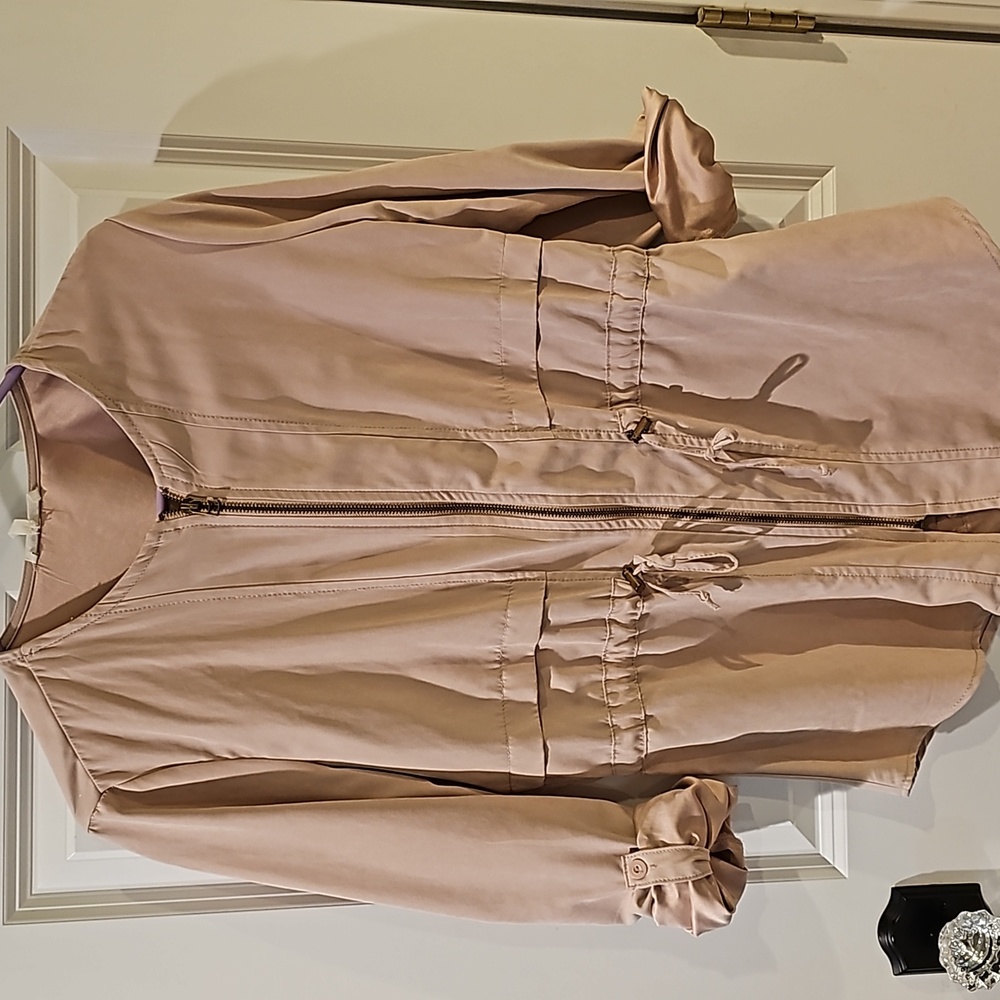 Lightweight jacket